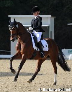 Paulina Holzknecht spent the summer with a broken foot but got well again in time to ride the Nationals with Carrie