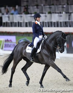 Adelinde Cornelissen on Tiara