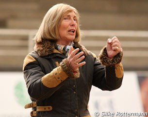 Angelika Fromming teaching passionately at a clinic in Neuwied in April 2012