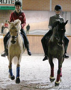 Anastasia Huet and Lavinia Arl on the centerline