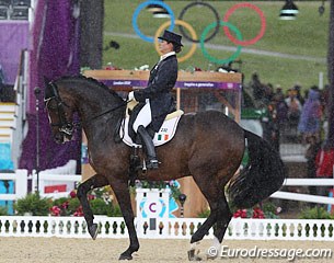 Irish Anna Merveldt and Coryolano were the first pair to brave the deluge round noon time