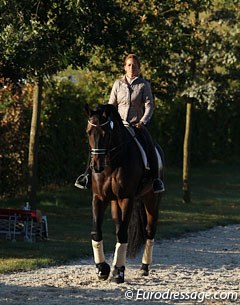 Sarah Millis taking HP Frontier for a morning walk