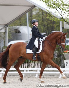 Swedish Emma Jonsson on Wolkengold