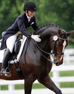 Susanne Hassler on Baroncelli :: Photo © Sue Stickle