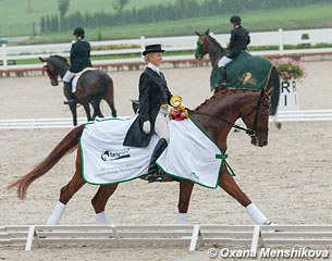 True to Lithuania's a name („land of rain“): national class winner Agnese Dedze (LAT) in pouring rain