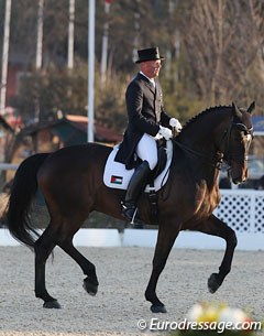 German born Palestine Christian Brühe on the Holsteiner gelding Cinco de Mayo (by Coriander)