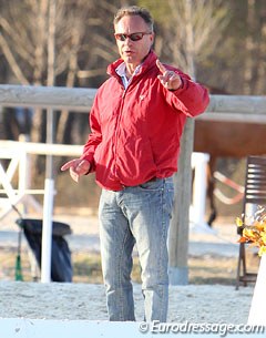 German trainer and horse dealer Dirk Haese is coaching a few students in Vidauban