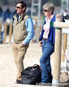 Trainers Richard White and Kyra Kyrklund watching Emma Kanerva's test at the 2012 CDI Vidauban :: Photo © Astrid Appels