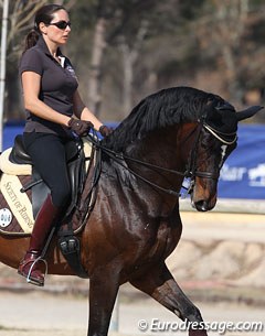 Austrian Nora Motwurf schooling Milan (by Michellino)