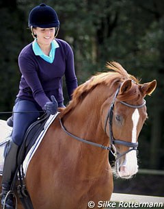 Carola having fun with Le Bo