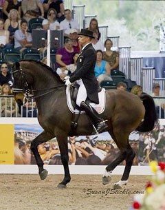 Steffen Peters and Ravel win the 2012 WDM Palm Beach Grand Prix :: Photo © Sue Stickle