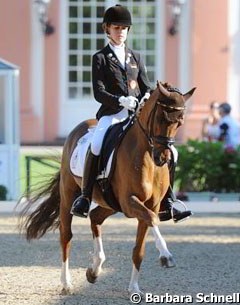 Lena Charlotte Walterscheidt on Don Davidoff