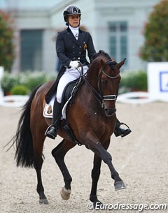 Julie de Deken and Lucky Dance (by Lucky Lionell) at the 2013 CDIO Aachen :: Photo © Astrid Appels