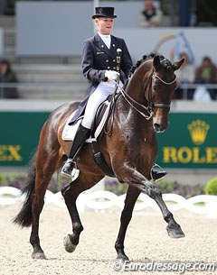 Annabel Frenzen on Cristobal