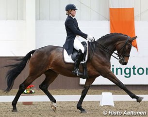 German junior Jessica Krieg, who was the 2010 European Pony Champion, presented her new ride Florence for the first time at a CDI