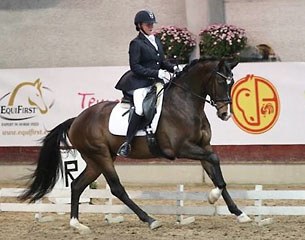 Dominique Mohimont on El Corona Texel at the 2013 Belgian Young Horse Championships :: Photo © Temps des Poses