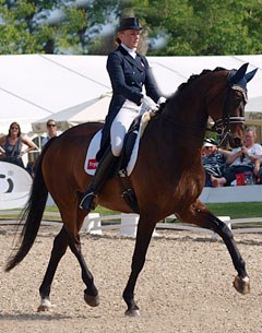 Nanna Skodborg Merrald and Millibar at the 2013 Danish U25 Championships :: Photo © Dansk Rideforbund