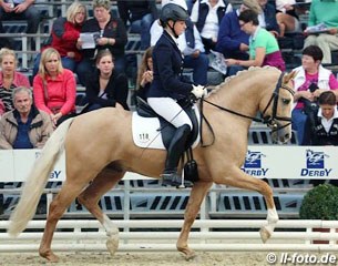 Geertje Hesse and Captain Andrew