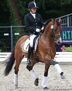 Jolan Lübbecke and Champagner de Luxe