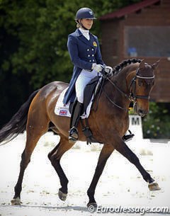 Maisie Scruton and Hot Chocolate at the 2013 CDI Compiegne :: Photo © Astrid Appels