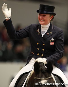 Sidsel Johansen waves to the crowds