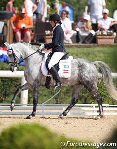 Austrian Victoria Wurzinger on Sappori