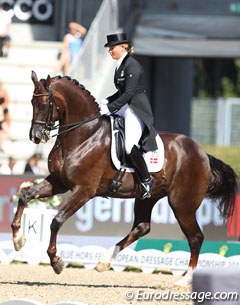 Anna Kasprzak and Donnperignon became the best scoring Danes at this home show. She rode to Phil Collins music