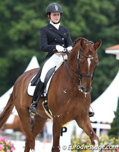 The sole Estonian pair in Compiegne: Getter Kangur on Palladion