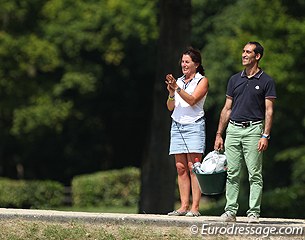 Salome Sadoun's parents clap and cheer after her freestyle