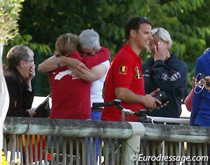 The reaction in the Belgian camp upon hearing that they won team bronze. Chef d'equipe Laurence van Doorslaer in a hug for minutes, while Verwimp's mom is in tears