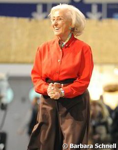 Linda Tellington-Jones on her way to work at Equitana