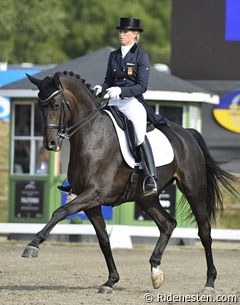 Morgan Barbançon Mestre and Heimliche Liebe at the 2013 CDI Falsterbo :: Photo © Ridehesten.com