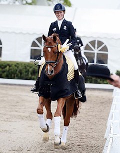 Helen Langehanenberg and Filaro in the prize giving ceremony of the Bundeschampionate Qualifier in Haftenkamp :: Photo © Ruchel