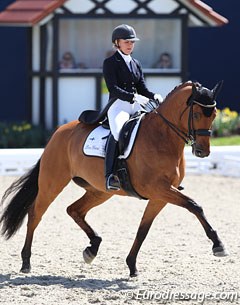 Finnish Stella Hagelstam on the gifted but sensitive Finnish warmblood mare New Hill Julitrea (by Revan x Alcatraz)