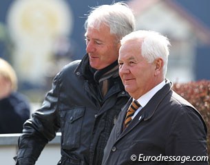 Trainer Jan Bemelmans and show host Ullrich Kasselmann