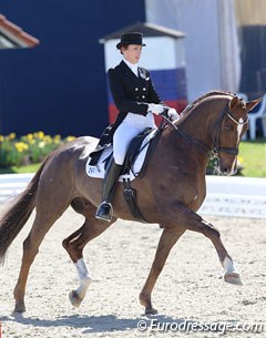 Saskia Lieben-Seutter and Du Soleil at the 2013 CDI Hagen :: Photo © Astrid Appels