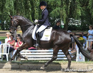 Mareike Peckholz and Zikade at the 2013 International Trakehner Championships :: Photo © Stephan Bischoff