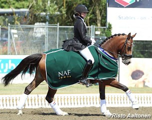 FEI pony rider Mercedes Verwey on Brouwershaven Nairobi