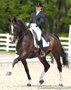 Dinja van Liere on Hexagon's Roumanda at the 2013 CDI Roosendaal :: Photo © Astrid Appels