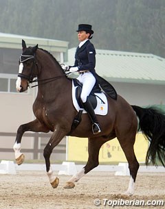 Beatriz Ferrer-Salat and Sir Radjah at the 2013 Sunshine Tour CDI in Vejer de la Frontera, Spain :: Photo © Top Iberian