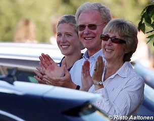 Laura and Wilfried Bechtolsheimer and Lara's mom cheer her on  