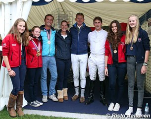 The British pony and Grand Prix team meet in Stoneleigh: Rebecca Bell, Phoebe Peters, Carl Hester, Charlotte Dujardin, Gareth Hughes, Michael Eilberg, Erin Williams, Rose Hugh-Smith