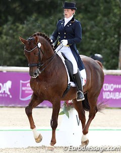 Claire Gosselin on Karamel de Lauture