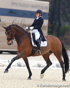 Stella Hagelstam and Soraya II at the 2013 CDI Vidauban :: Photo © Astrid Appels