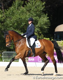 Bertille Pelardy and Hilario Saint (by Herzensdieb) at the 2013 CDI Vidauban :: Photo © Astrid Appels