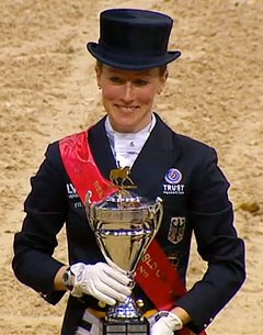 Helen Langehanenberg wins the 2013 World Cup Final