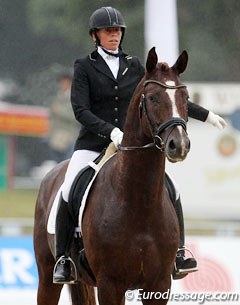 Czech Eva Jancarikova on the big mover Sir Boss (by Sir Donnerhall I x Fabriano)