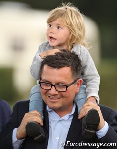François Kasselmann with his child