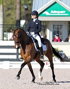 Sonia Zugel and Ungaro at the 2013 CDI-W Wellington :: Photo © Sue Stickle