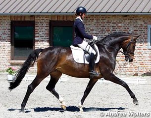 Lydia Camp and Serenissima RH at the 2013 Willich Sommer Dressage Festival :: Photo © Andrea Wolters